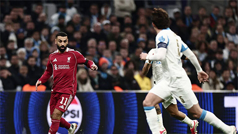 Mohamed Salah đã tái hòa nhập Liverpool như thế nào?